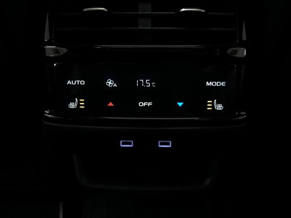 Geely Monjaro I с пробегом 2024 года, цена 3 750 000 рублей, 5811 км, внедорожник, Автокод Объявления