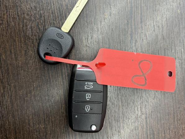 Kia Rio IV Рестайлинг с пробегом 2021 года, цена 1 635 000 рублей, 88454 км, седан, Автокод Объявления