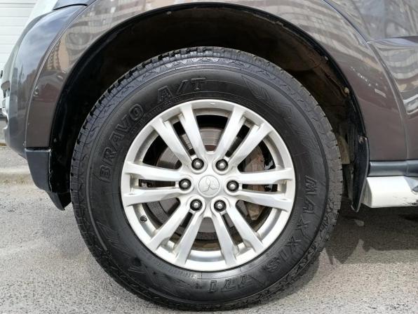 Mitsubishi Pajero IV Рестайлинг 2 с пробегом 2017 года, цена 2 529 000 рублей, 207843 км, внедорожник, Автокод Объявления