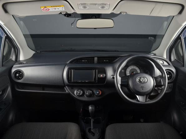 Toyota Vitz III (XP130) Рестайлинг 2 с пробегом 2019 года, цена 1 199 995 рублей, 87134 км, хэтчбек, Автокод Объявления