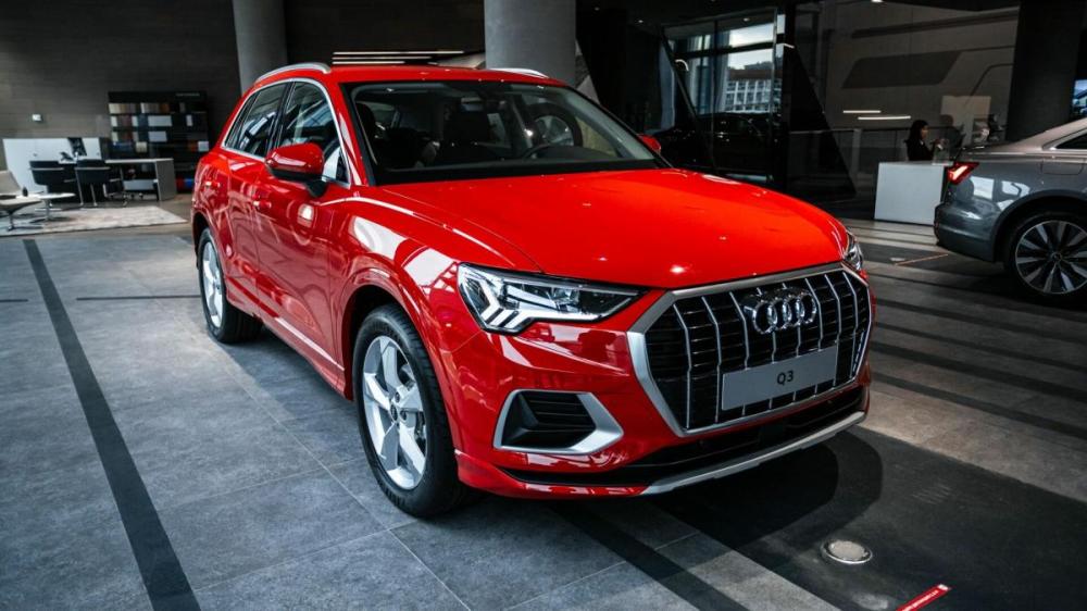 Audi Q3 II (F3) Москва  - изображение 1