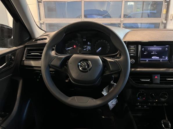 Skoda Rapid II с пробегом 2021 года, цена 1 315 000 рублей, 81135 км, лифтбек, Автокод Объявления