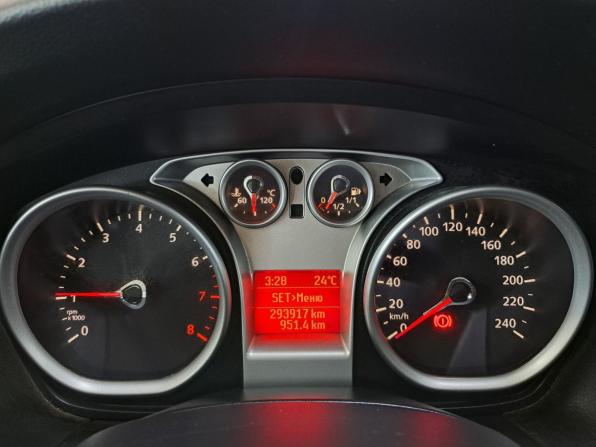 Ford Focus II Рестайлинг с пробегом 2008 года, цена 475 000 рублей, 293900 км, седан, Автокод Объявления