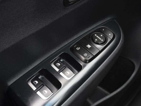 Kia Rio IV Рестайлинг с пробегом 2020 года, цена 1 629 000 рублей, 132037 км, седан, Автокод Объявления