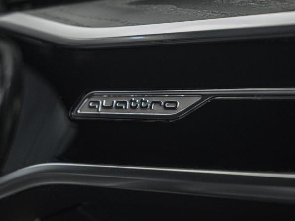 Audi A6 V (C8) с пробегом 2019 года, цена 4 970 000 рублей, 77948 км, седан, Автокод Объявления