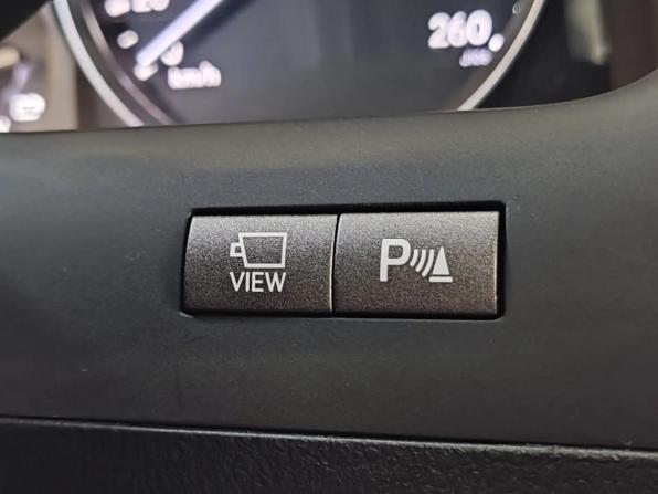 Lexus LX III Рестайлинг с пробегом 2013 года, цена 4 270 000 рублей, 351021 км, внедорожник, Автокод Объявления