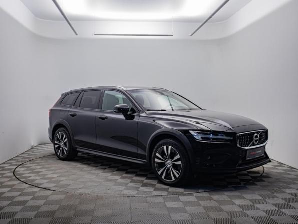 Volvo V60 Cross Country II с пробегом 2019 года, цена 3 297 000 рублей, 116329 км, универсал, Автокод Объявления