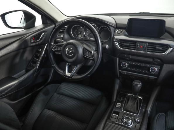 Mazda 6 III (GJ) Рестайлинг с пробегом 2017 года, цена 1 749 777 рублей, 114443 км, седан, Автокод Объявления