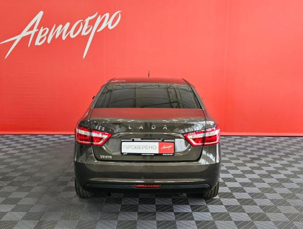 Lada (ВАЗ) Vesta I с пробегом 2019 года, цена 999 000 рублей, 137000 км, седан, Автокод Объявления