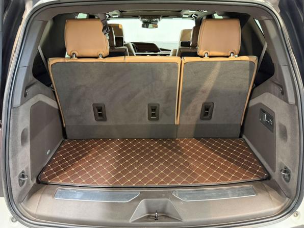 Cadillac Escalade V с пробегом 2021 года, цена 10 100 000 рублей, 55105 км, внедорожник, Автокод Объявления