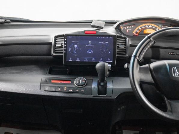 Honda Freed I с пробегом 2010 года, цена 989 000 рублей, 151125 км, компактвэн, Автокод Объявления