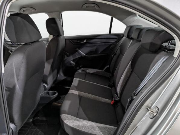 Skoda Rapid II с пробегом 2021 года, цена 1 555 000 рублей, 72188 км, лифтбек, Автокод Объявления