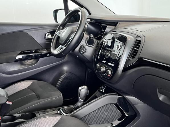 Renault Kaptur I Рестайлинг с пробегом 2020 года, цена 1 604 000 рублей, 60829 км, внедорожник, Автокод Объявления