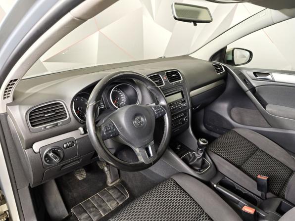Volkswagen Golf VI с пробегом 2011 года, цена 549 000 рублей, 209005 км, хэтчбек, Автокод Объявления