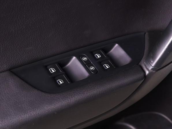 Volkswagen Touareg II с пробегом 2013 года, цена 1 920 000 рублей, 183000 км, внедорожник, Автокод Объявления