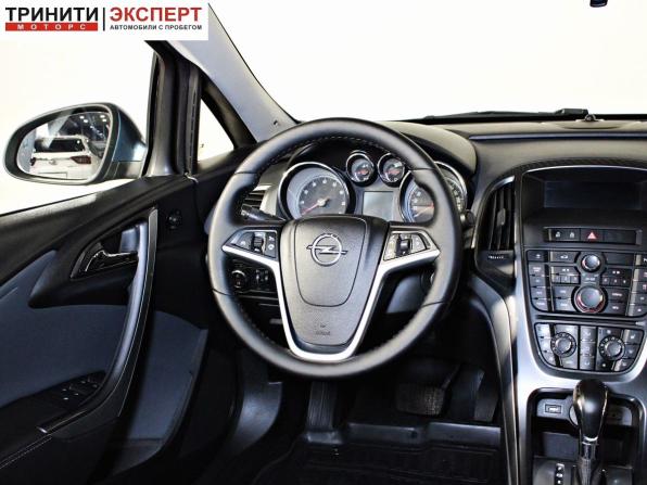Opel Astra J Рестайлинг с пробегом 2013 года, цена 797 000 рублей, 179430 км, седан, Автокод Объявления