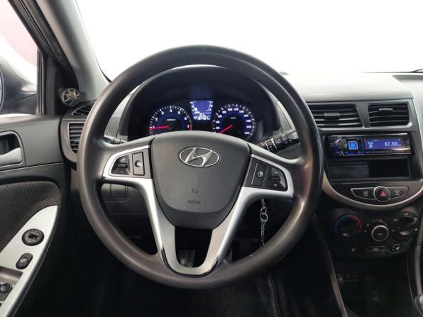 Hyundai Solaris I с пробегом 2012 года, цена 650 000 рублей, 187460 км, хэтчбек, Автокод Объявления