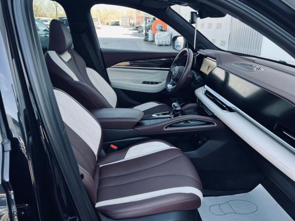 Geely Monjaro I с пробегом 2023 года, цена 3 250 000 рублей, 47000 км, внедорожник, Автокод Объявления