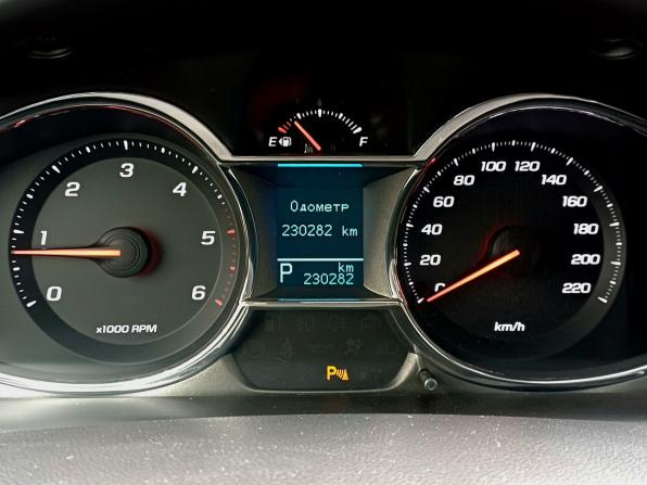 Chevrolet Captiva I Рестайлинг 2 с пробегом 2014 года, цена 1 339 000 рублей, 230227 км, внедорожник, Автокод Объявления