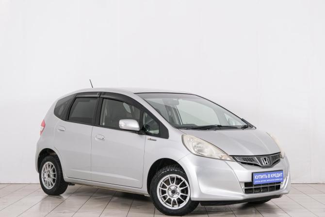 Honda Fit II с пробегом 2012 года, цена 989 000 рублей, 47000 км, хэтчбек, Автокод Объявления