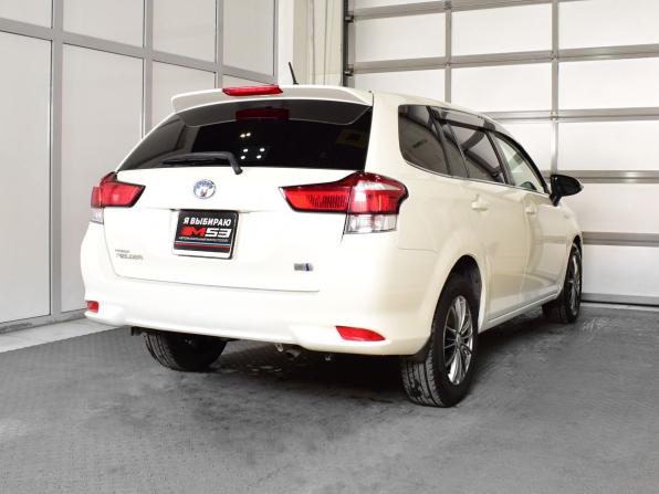 Toyota Corolla XI (E160 E170) Рестайлинг 2 с пробегом 2018 года, цена 1 399 995 рублей, 155613 км, универсал, Автокод Объявления