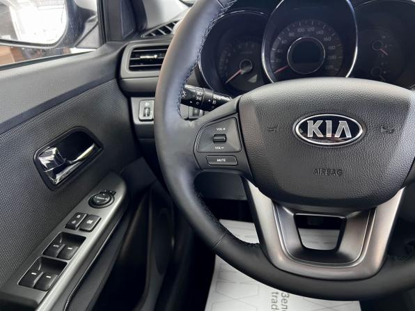 Kia Rio III с пробегом 2015 года, цена 1 045 000 рублей, 121754 км, седан, Автокод Объявления