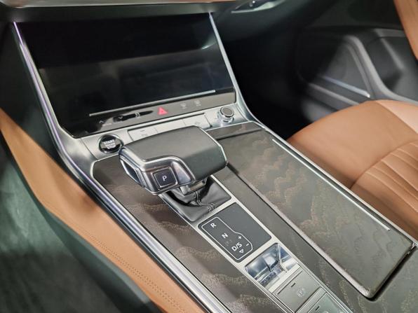 Audi A6 V (C8) с пробегом 2020 года, цена 4 599 000 рублей, 45696 км, седан, Автокод Объявления