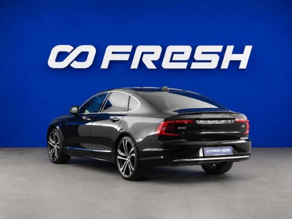 Volvo S90 II Рестайлинг с пробегом 2023 года, цена 4 599 050 рублей, 37771 км, седан, Автокод Объявления