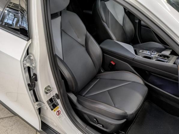 Changan UNI-V I с пробегом 2023 года, цена 2 120 000 рублей, 52405 км, лифтбек, Автокод Объявления