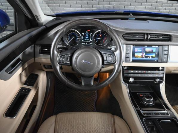 Jaguar XF II с пробегом 2016 года, цена 2 050 000 рублей, 89174 км, седан, Автокод Объявления