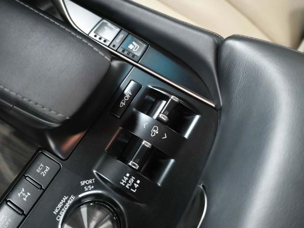 Lexus LX III Рестайлинг 2 с пробегом 2017 года, цена 6 999 900 рублей, 149005 км, внедорожник, Автокод Объявления