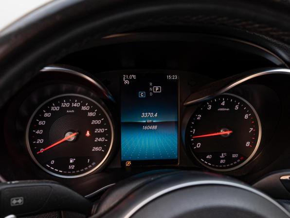 Mercedes-Benz C-Класс IV (W205) Рестайлинг с пробегом 2018 года, цена 2 650 000 рублей, 160488 км, седан, Автокод Объявления