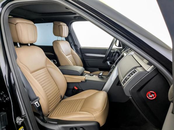 Land Rover Discovery V Рестайлинг с пробегом 2024 года, цена 8 800 000 рублей, 64000 км, внедорожник, Автокод Объявления