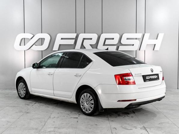 Skoda Octavia III (A7) Рестайлинг с пробегом 2019 года, цена 1 199 000 рублей, 135440 км, лифтбек, Автокод Объявления