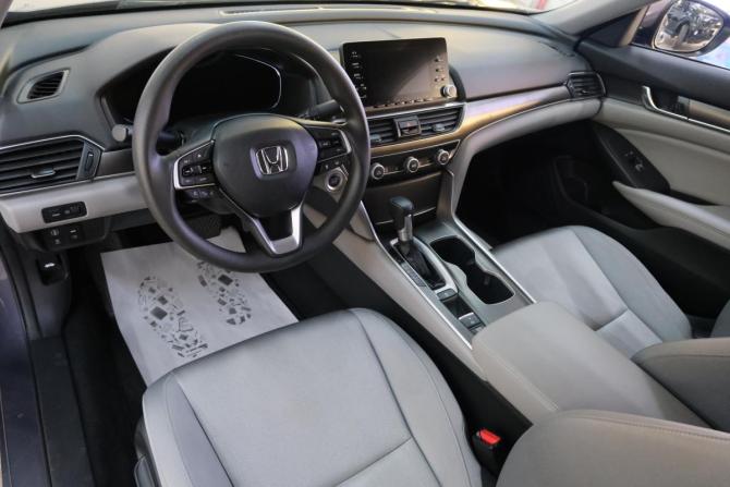 Honda Accord X с пробегом 2020 года, цена 2 219 000 рублей, 43000 км, седан, Автокод Объявления