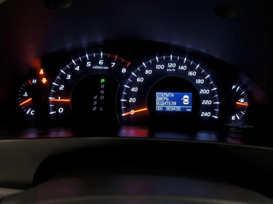 Toyota Camry VI (XV40) Рестайлинг Казань  - изображение 16