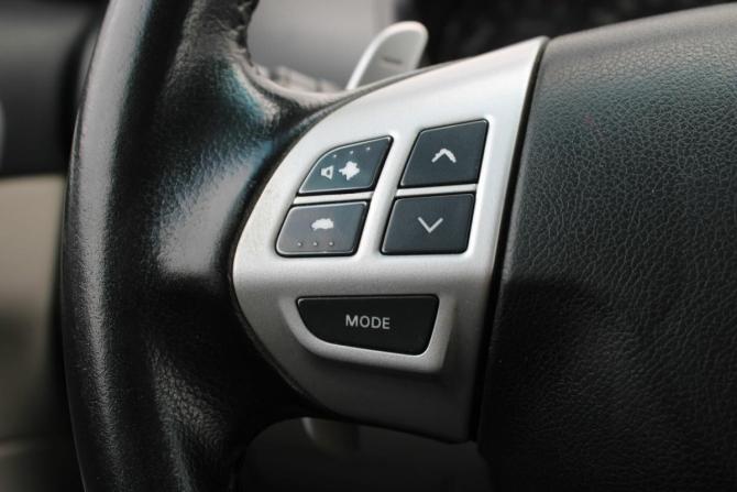 Mitsubishi Pajero Sport II Рестайлинг с пробегом 2013 года, цена 1 599 000 рублей, 213000 км, внедорожник, Автокод Объявления
