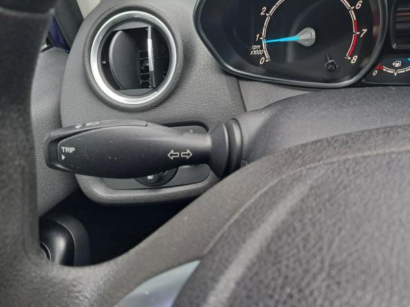 Ford Fiesta Mk6 Рестайлинг с пробегом 2016 года, цена 685 000 рублей, 150000 км, хэтчбек, Автокод Объявления
