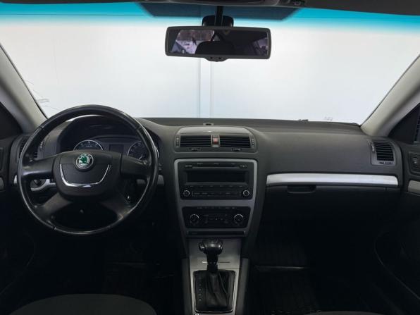 Skoda Octavia II (A5) Рестайлинг с пробегом 2012 года, цена 920 000 рублей, 148178 км, лифтбек, Автокод Объявления
