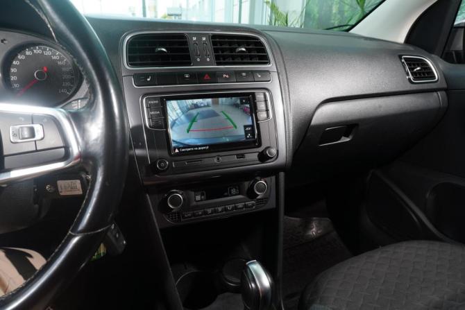Volkswagen Polo V Рестайлинг с пробегом 2019 года, цена 1 139 000 рублей, 147051 км, седан, Автокод Объявления