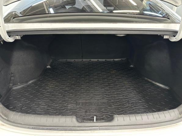 Hyundai Elantra VII (CN7) с пробегом 2021 года, цена 1 865 000 рублей, 116631 км, седан, Автокод Объявления