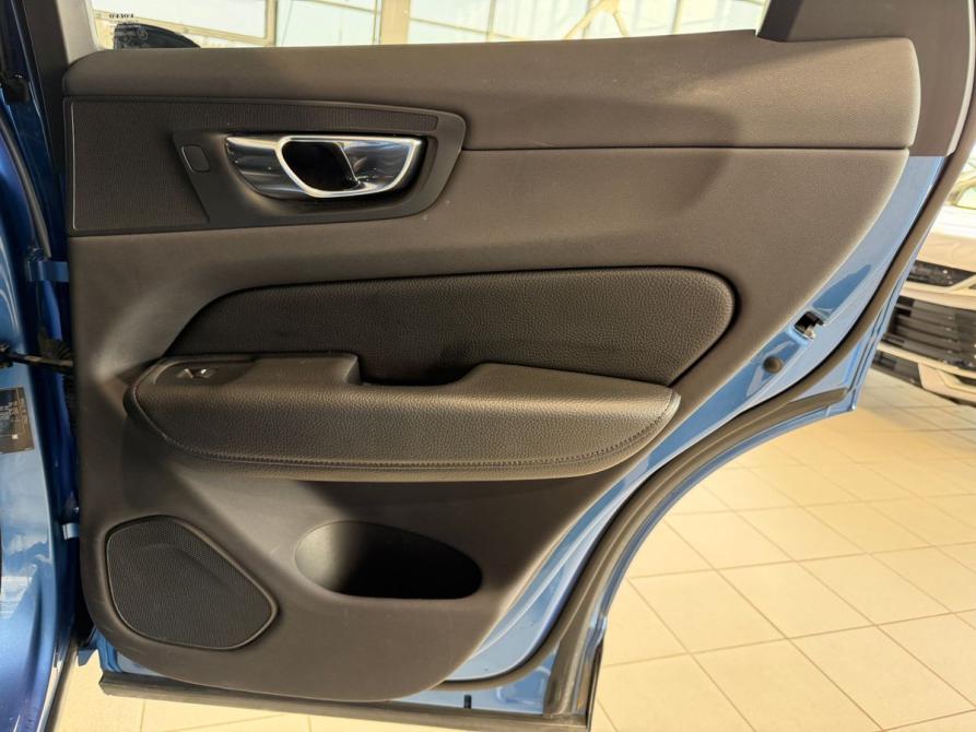 Volvo XC60 II Москва  - изображение 32