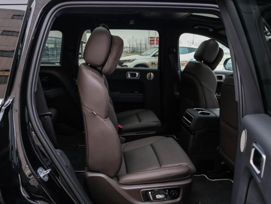 Li Auto (Lixiang) L9 I Санкт-Петербург  - изображение 29