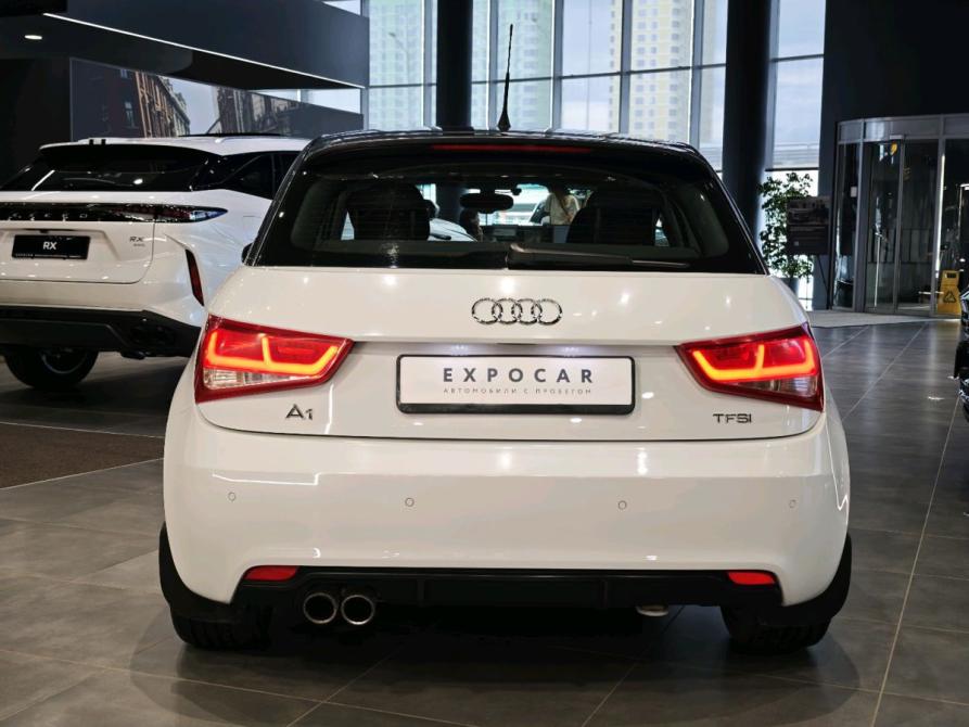 Audi A1 I (8X) Тюмень  - изображение 6