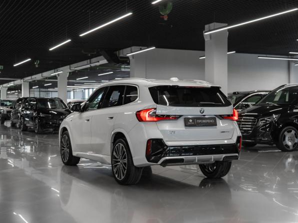 BMW X1 III (U11/U12) с пробегом 2024 года, цена 4 900 000 рублей, 32740 км, внедорожник, Автокод Объявления