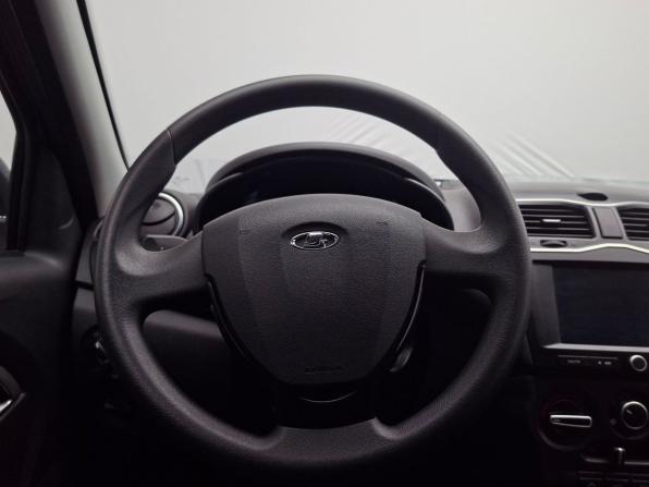 Lada (ВАЗ) Granta I Рестайлинг с пробегом 2024 года, цена 888 000 рублей, 40903 км, седан, Автокод Объявления