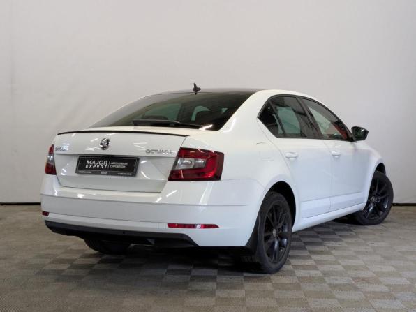 Skoda Octavia III (A7) Рестайлинг с пробегом 2020 года, цена 2 300 000 рублей, 83386 км, лифтбек, Автокод Объявления