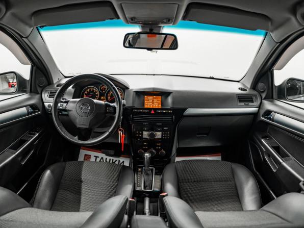 Opel Astra H Рестайлинг с пробегом 2013 года, цена 799 000 рублей, 113060 км, седан, Автокод Объявления