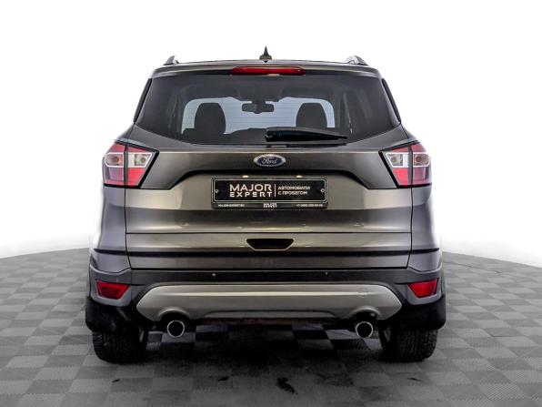 Ford Kuga II Рестайлинг с пробегом 2018 года, цена 1 670 000 рублей, 142000 км, внедорожник, Автокод Объявления