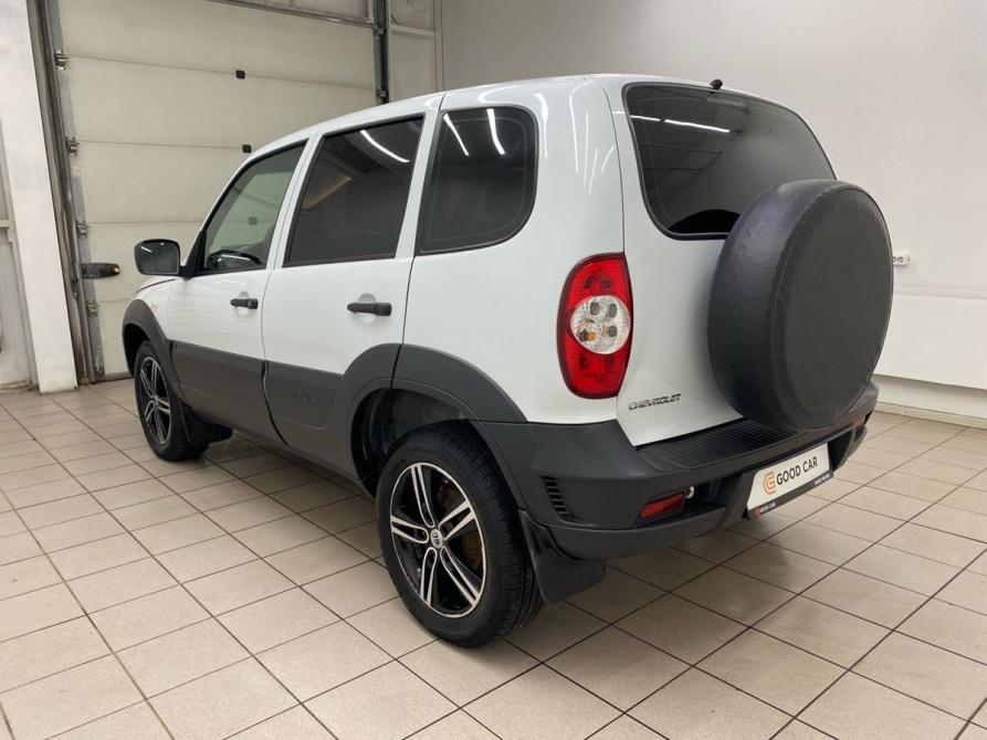 Chevrolet Niva I Рестайлинг Энгельс  - изображение 4